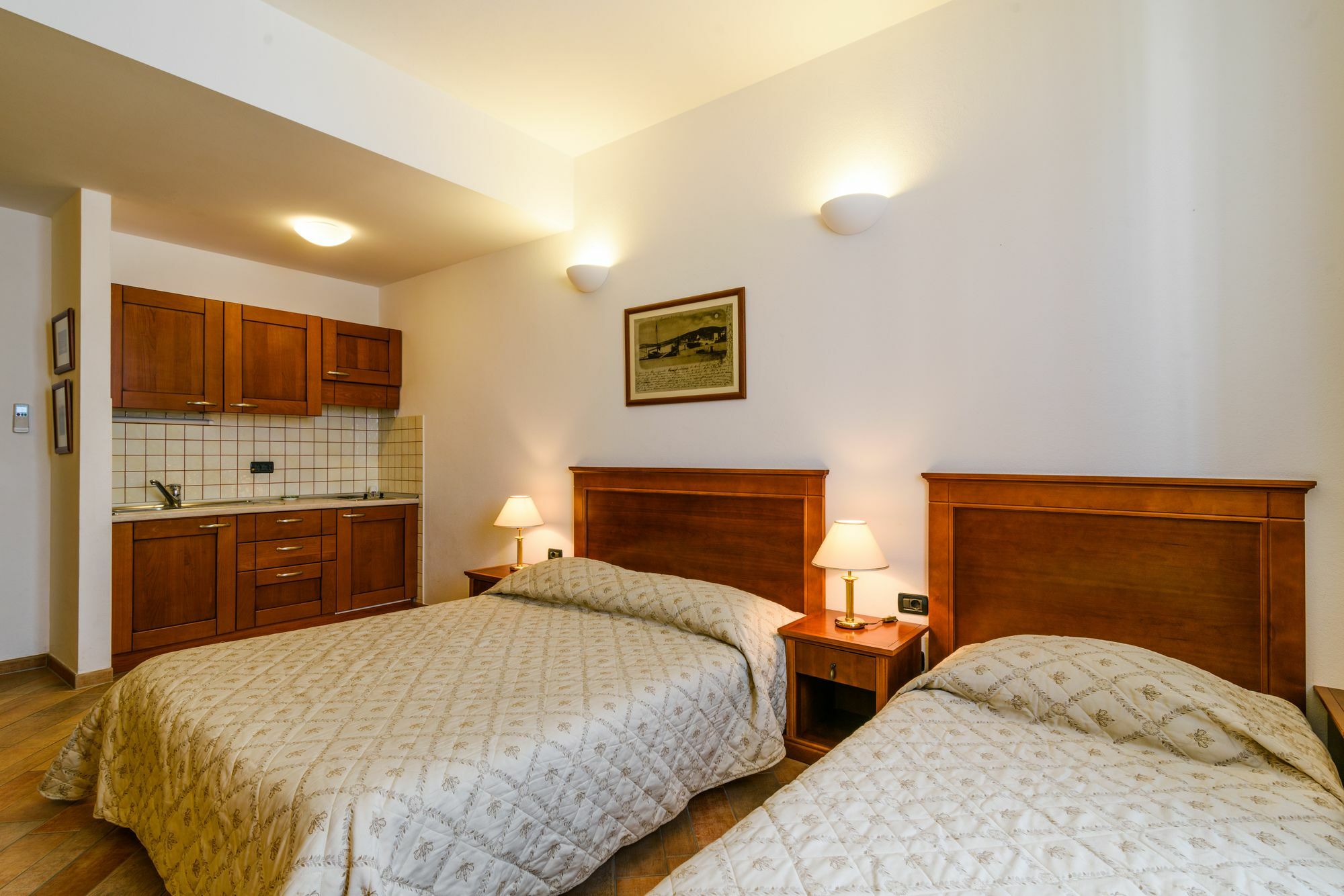 Villa Lavandula With Heated Swimming Pool Трогір Екстер'єр фото